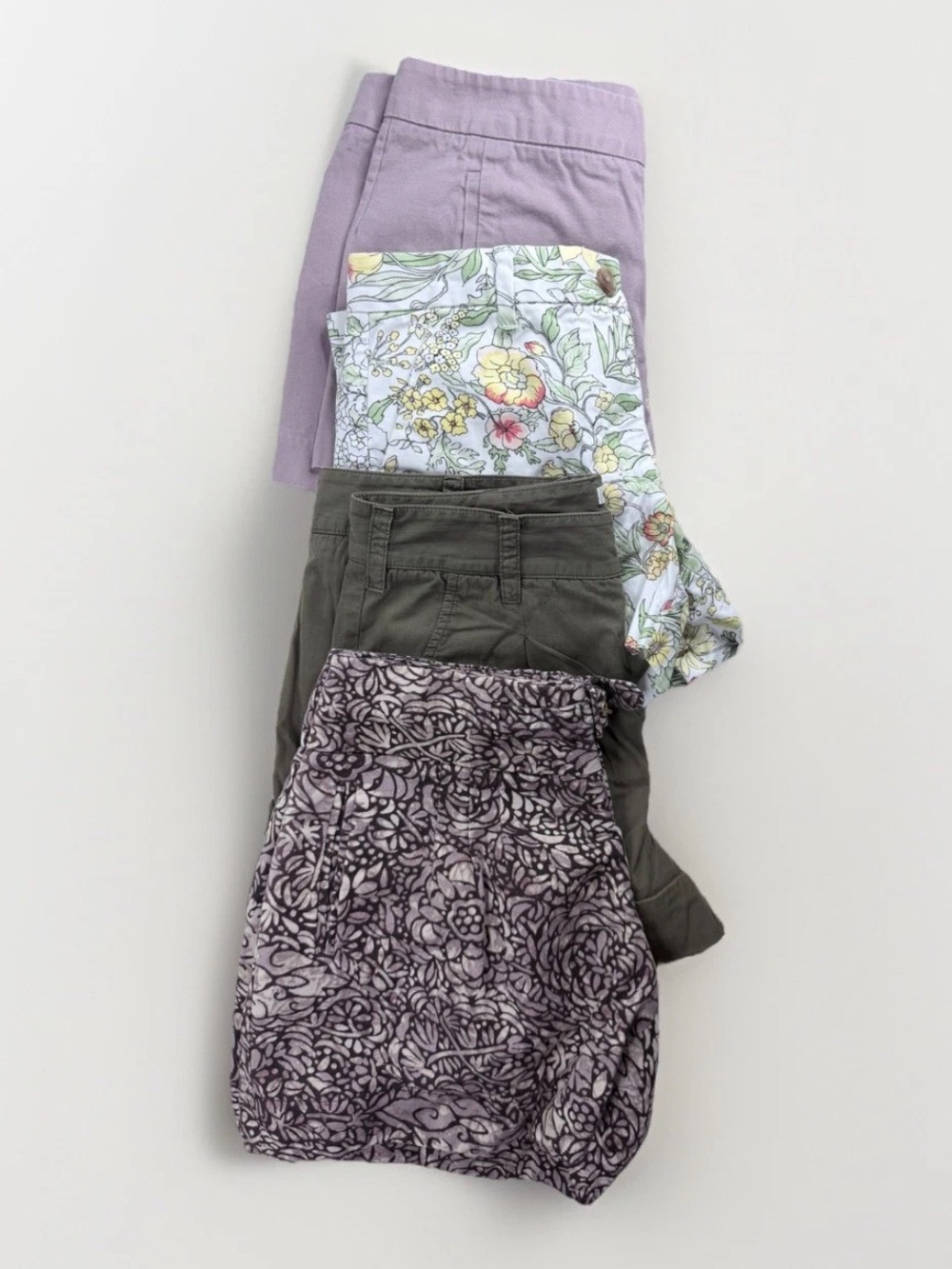 Women’s Shorts Lot Vince Gap Floral Casual Capsule Summer Mixed Brands Size 0-2 - Picture 3 of 7